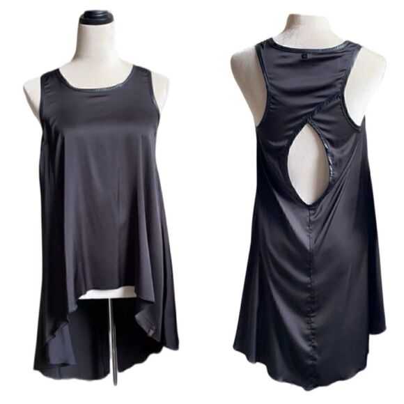 RUDSAK Tops - RUDSAK Black Hi/Low Silky Sleeveless Blouse w/Open Back (Size: Small)